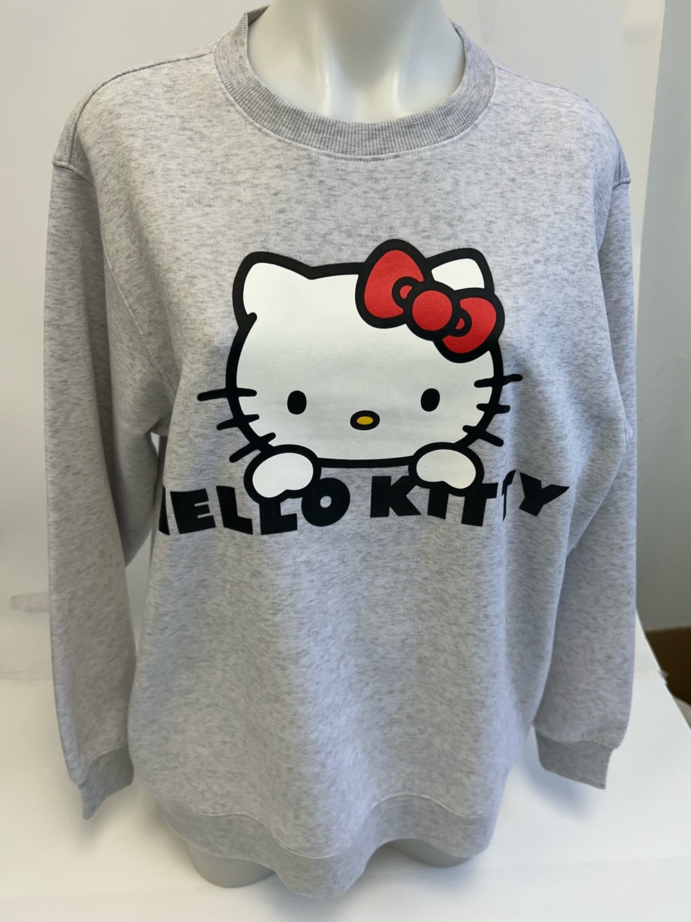 NWT-Hello Kitty Oversize Sweatshirt